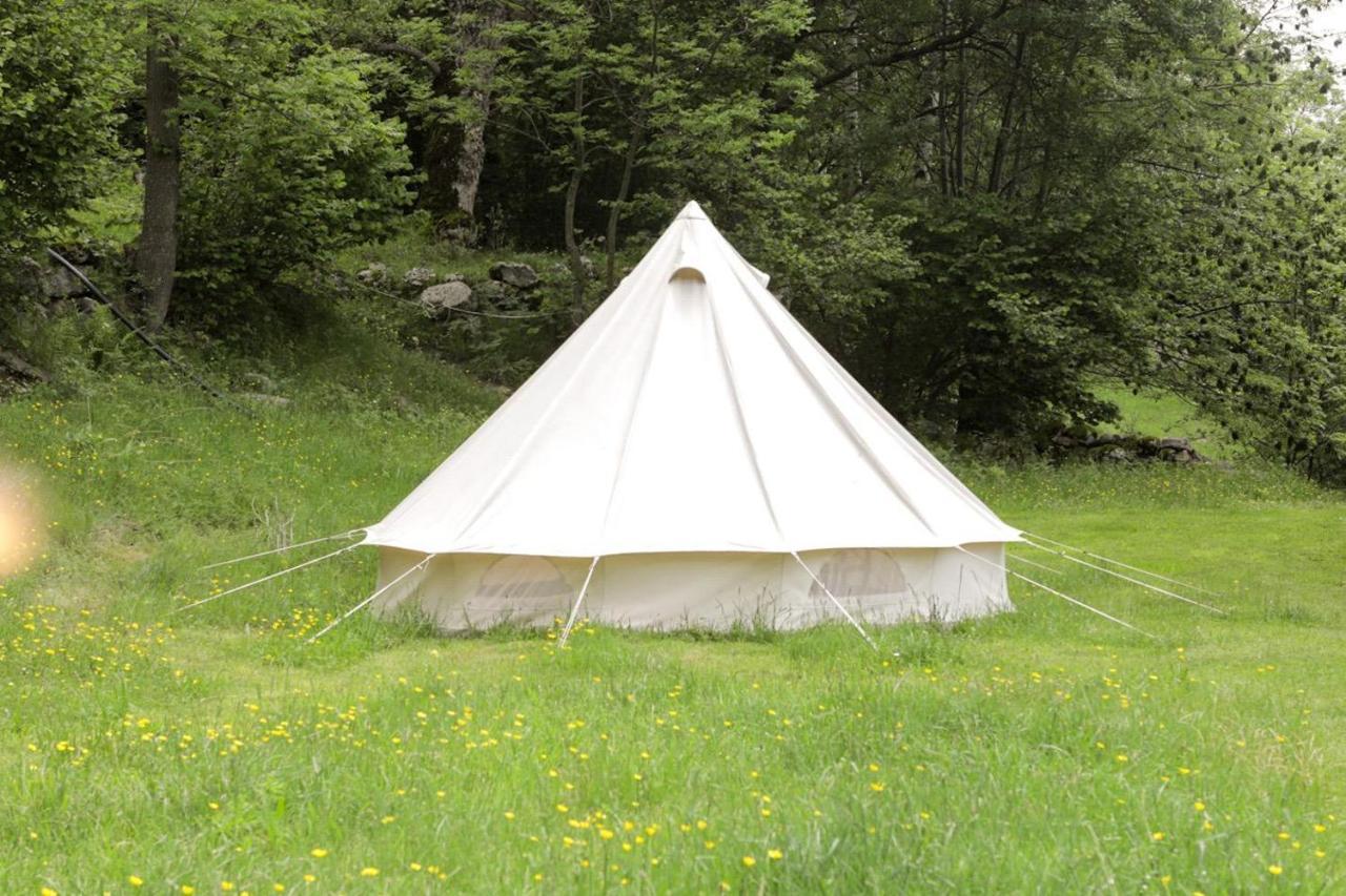 Tente Style Tepee Confort Hotel Latour-de-Carol Ngoại thất bức ảnh